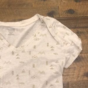 Cream and gold symbols V neck t shirt!